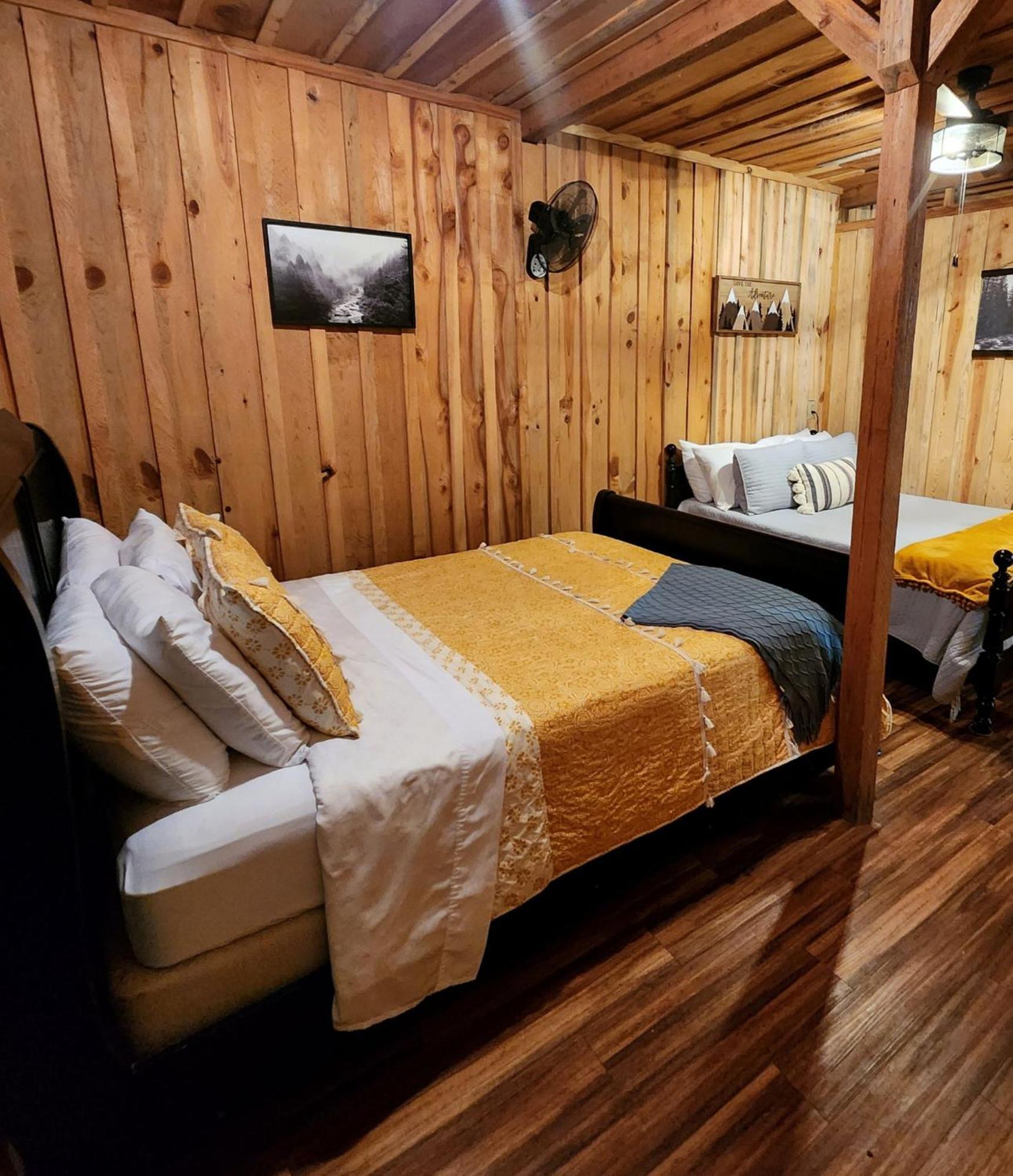 Unique Country Cabin Meets Farmhouse Modern!!! Mena Exteriör bild